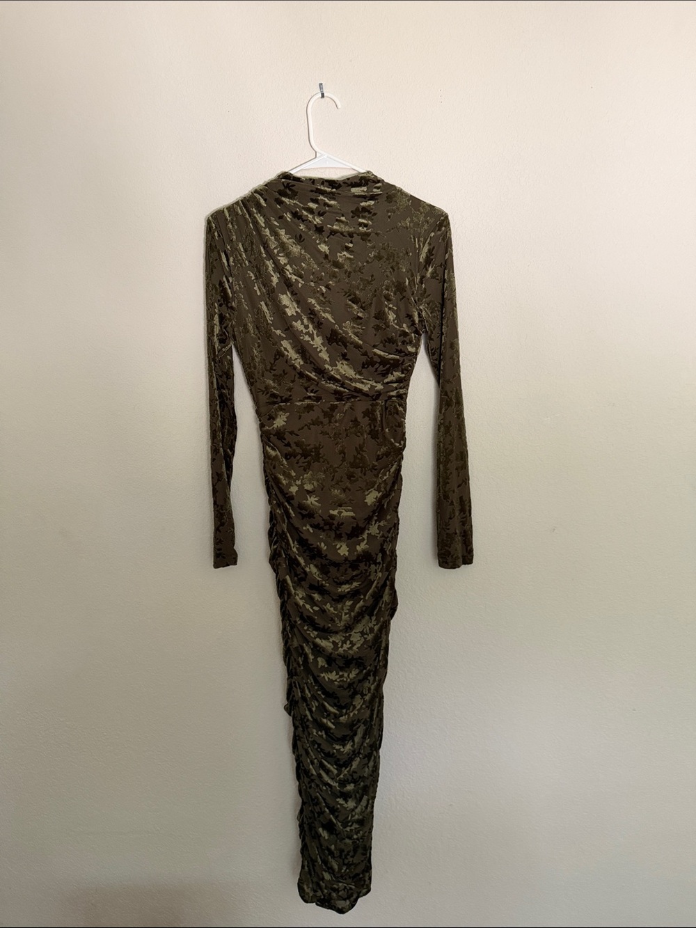 Flying Tomato Olive Ruched Velvet Long Sleeve Midi Dress - Picture 6 of 7